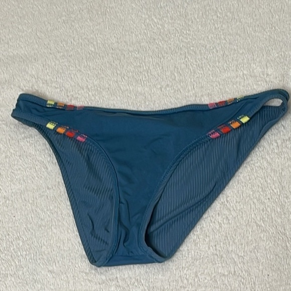 Ripcurl and Loft Women’s Bikini Bottoms Size Medium Blue/Green NWT 2pc Bundle - Picture 8 of 16